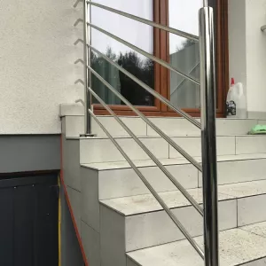 balustrady ze stali nierdzewnej11b